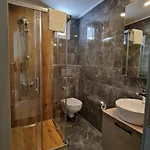 Letstay Panorama ホームステイ